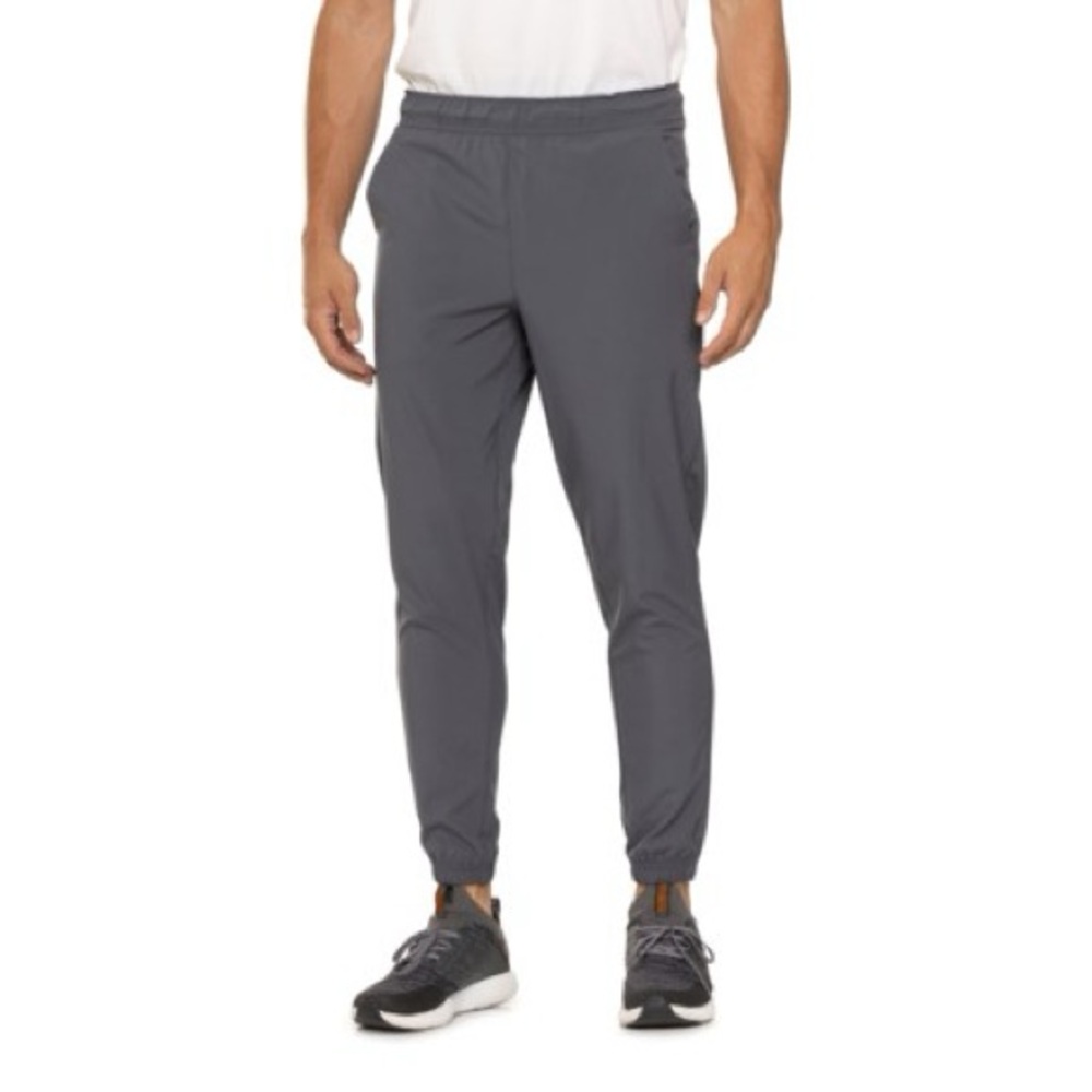 MOTION Wedge Woven Pants